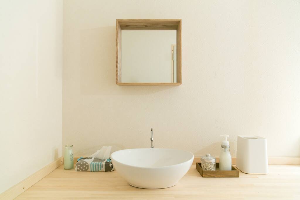 Wash Stand