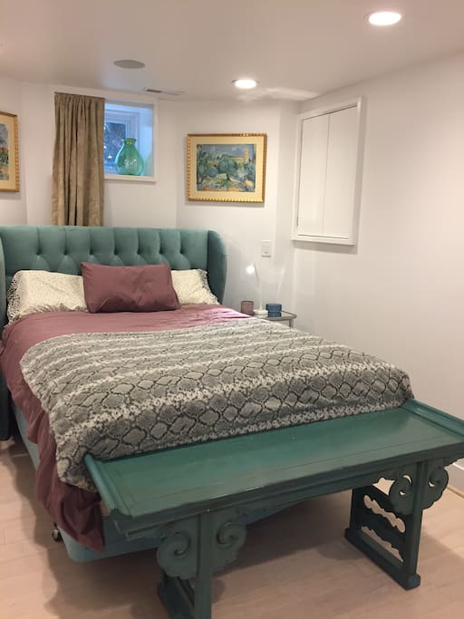 Master queen bedroom attached to bathroom