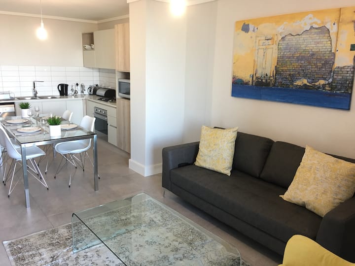 Monte Vista Vacation Rentals & Homes Monte Vista, Cape Town, South