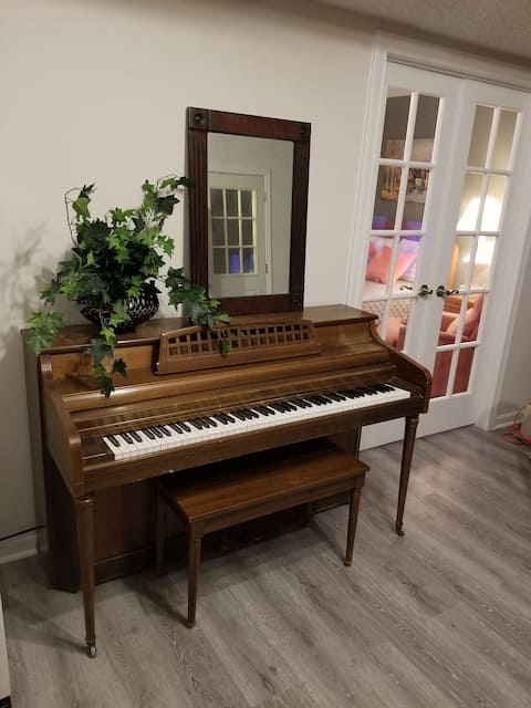 Popular Airbnb listing: New Apartment, Cozy and Close to Everything in Buford