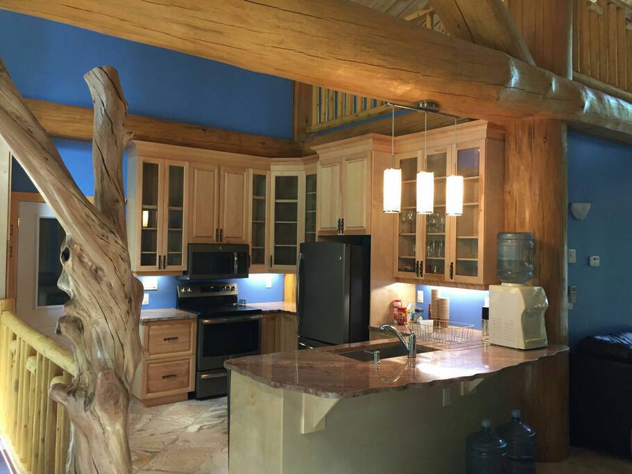 Fully-equipped kitchen