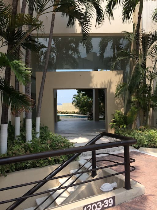 entrada al condominio