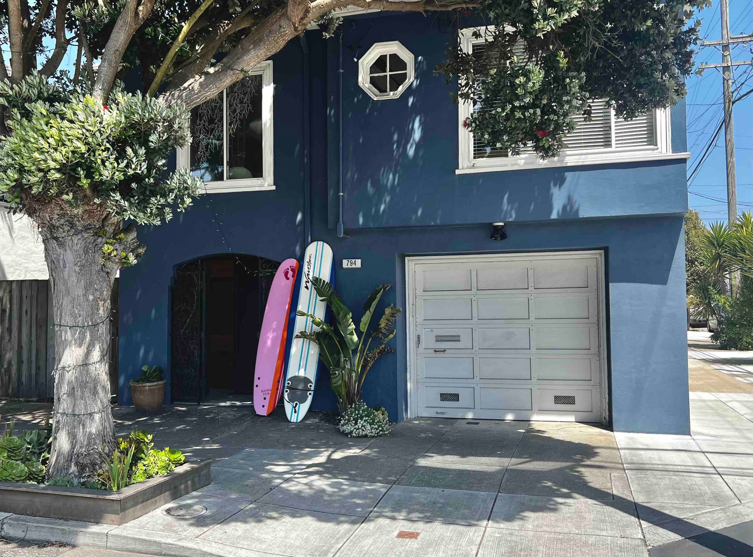 Home in San Francisco · ★4.95 · 3 bedrooms · 3 beds · 2 baths - Image 8