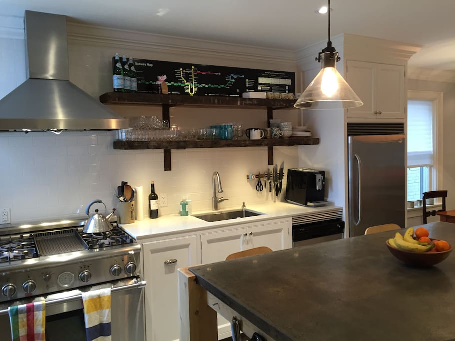 Kitchen - stainless steel appliances