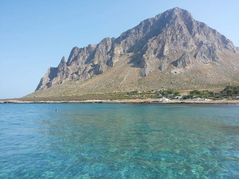 Villetta indipendente in posizione strategica