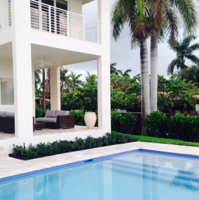 Outdoor sitting area and pool