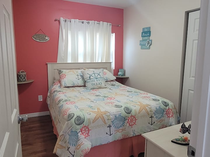 3er dormitorio con cama tamaño queen