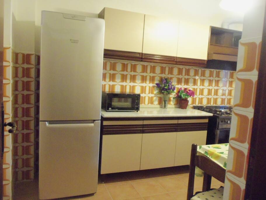 CUCINA , FRIGO / FREEZER