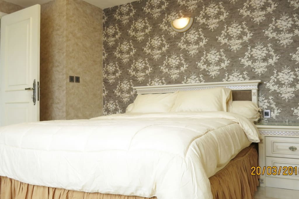 Guest Room 1