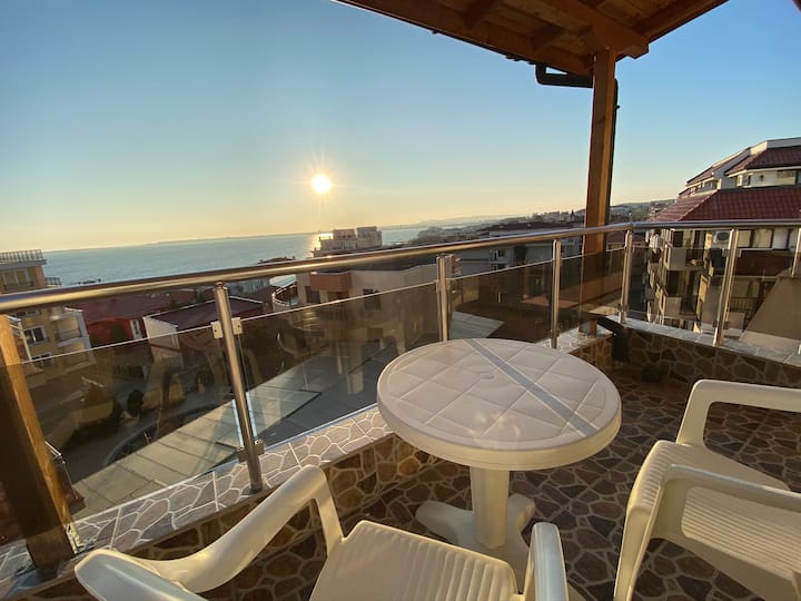 Penthouse With Nice Sea View - Sveti Vlas