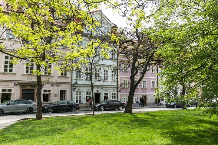 RCB1: River Charm Suite gallery image 4