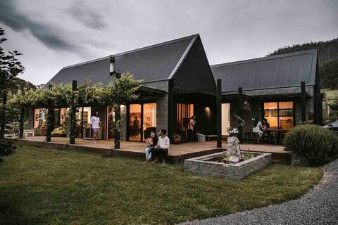Glut Farm | Luxury Farm stay, Vineyard, Mt Cole