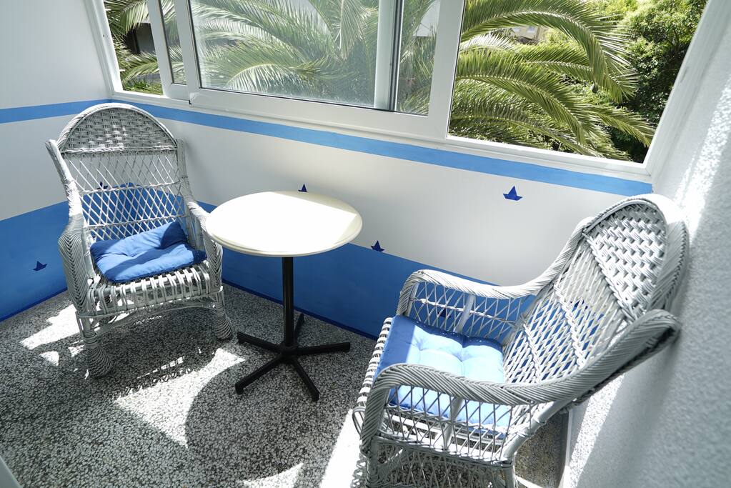 balcony1