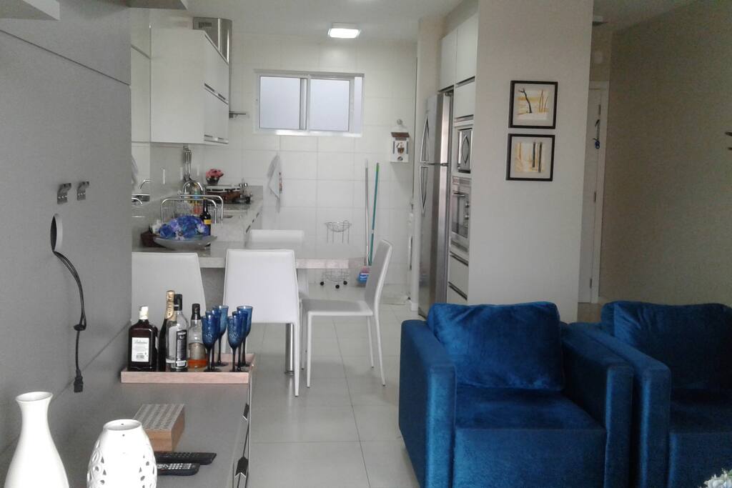Ampla sala 2 ambientes