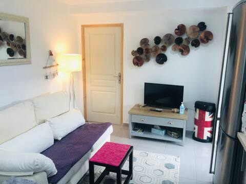 Lovely charming apartment in a house