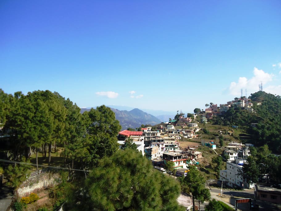 BAROG TOWN VIEW FROM VILLA