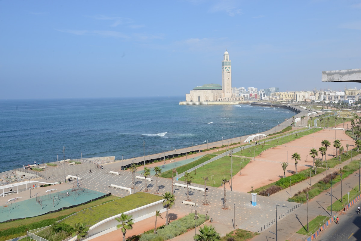 Serviced apartment in Casablanca  1 bedroom  1 bed  1 bath - image 2