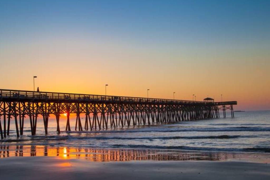 Enjoy watching the sunset off the pier or if your in the mood for some fishing bring/rent a pole, 14th Ave pier is a few blocks away and offers fishing and a beautiful restaurant for dining.