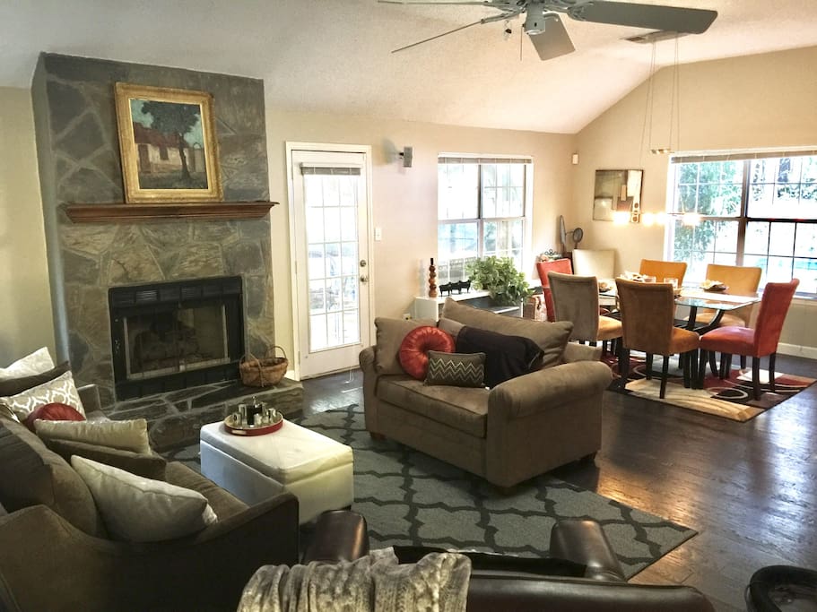 Cozy, bungalow style decor sets a pleasant tone for your stay right away!
