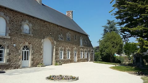 Cozy 3-star rated duplex gîte 10 minutes from the beaches