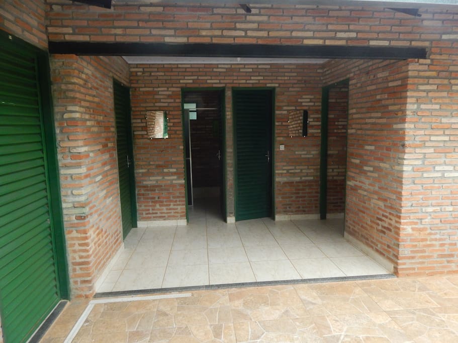 Acesso a quartos e banheiros