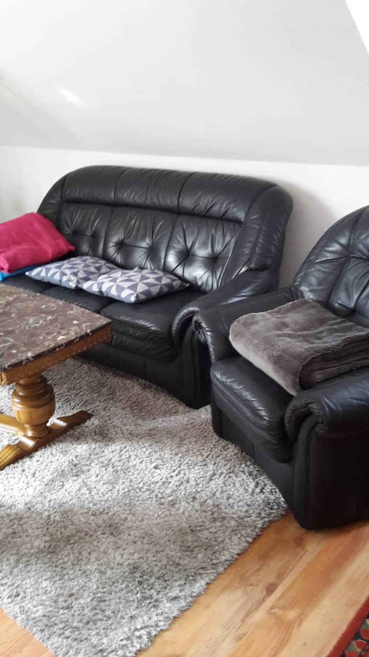 Ellas Monteur Und Ferienwohnung - Westoverledingen