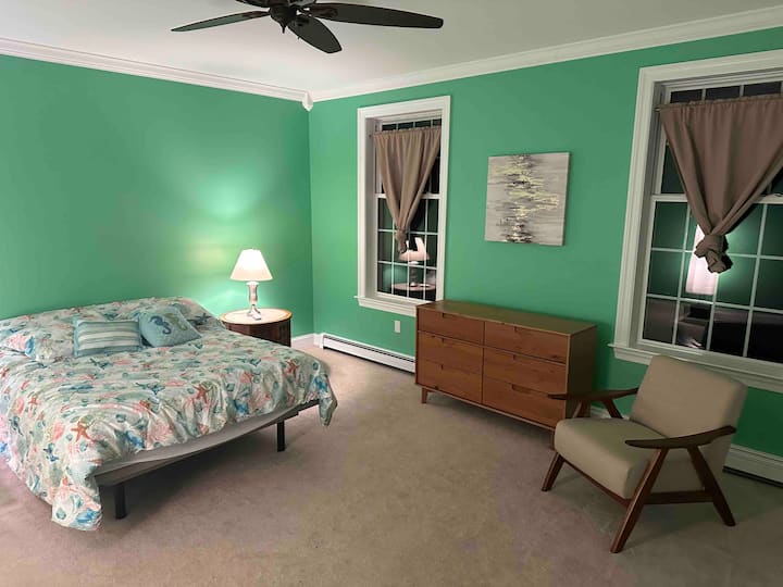 Master bedroom