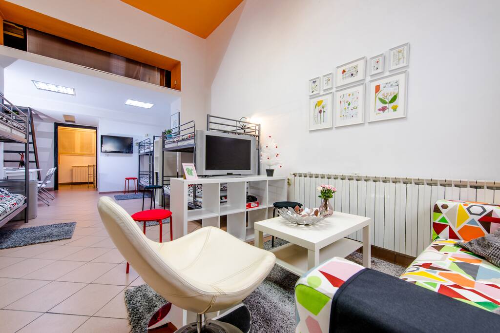 Living room, Sitting area, TV and multimedia