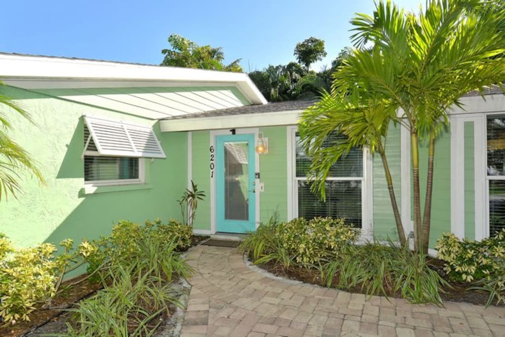 Welcome to Seagrass Retreat!