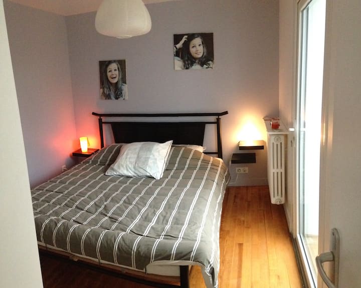 ห้องนอน 2 ชั้นล่างมองเห็นสวน