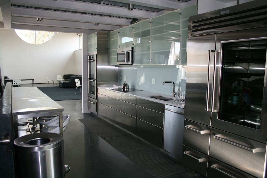Stainless Steel Kitchen with SubZero Fridge/Freezer,
Induction Stove