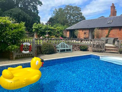 Cosy Coach House near Henley & Marlow