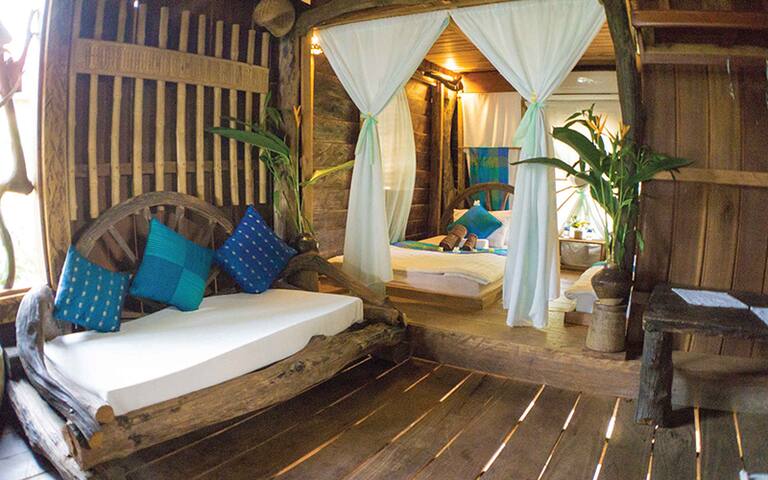 Family Room with Balcony and River View