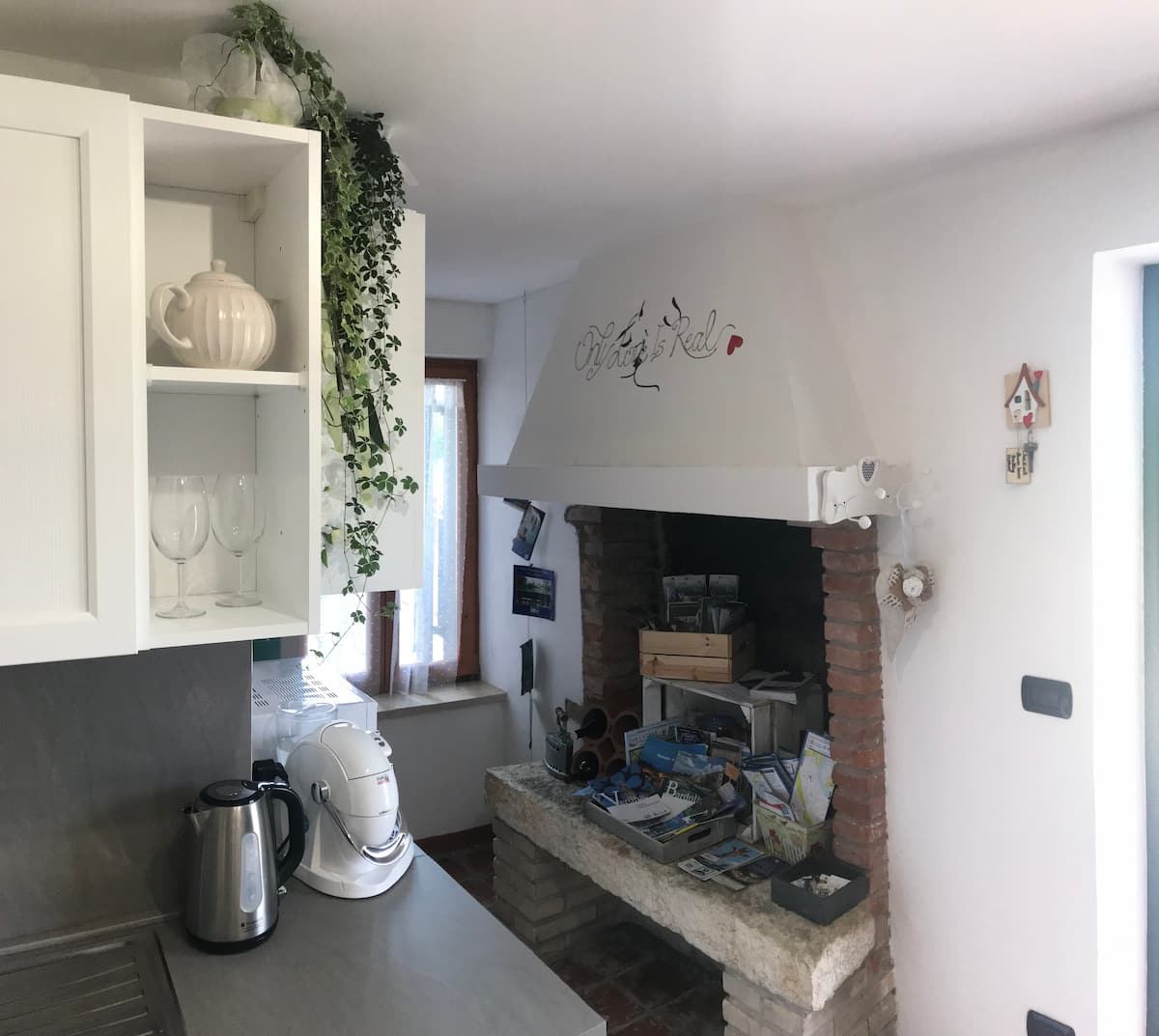 La Grotta — Cucina completa
