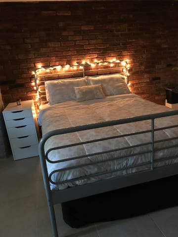 Clean, Private Basement—Steps from Hopkins Bayview