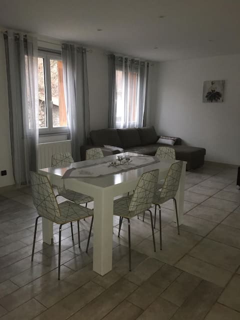 La Charbonniere 2 Apartment