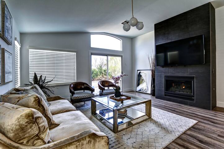 The Olive Branch: A Single Story Gem in Summerlin gallery image 2