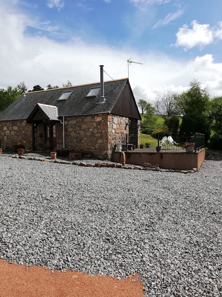 Boghead Cottage Holiday Cottage in Royal Deeside Cottages for Rent