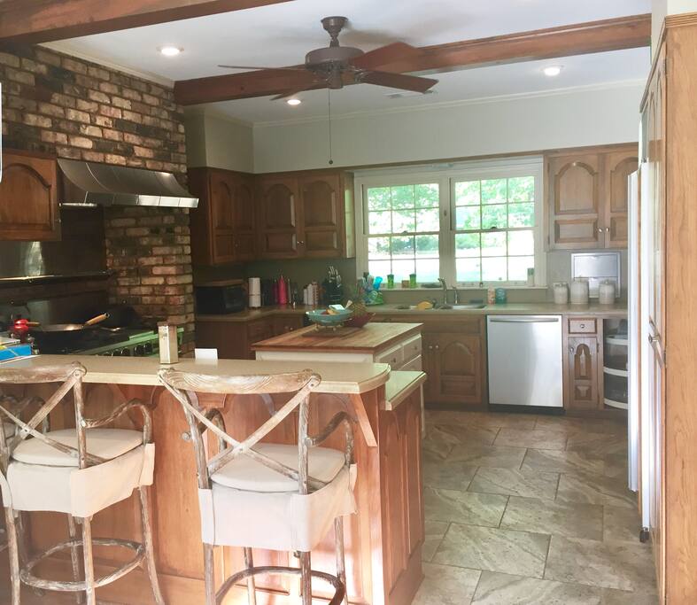 Eat-in kitchen with additional space at the bar