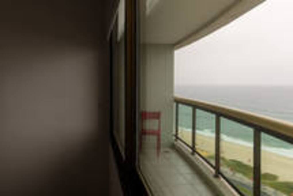 Varanda frontal/vista mar