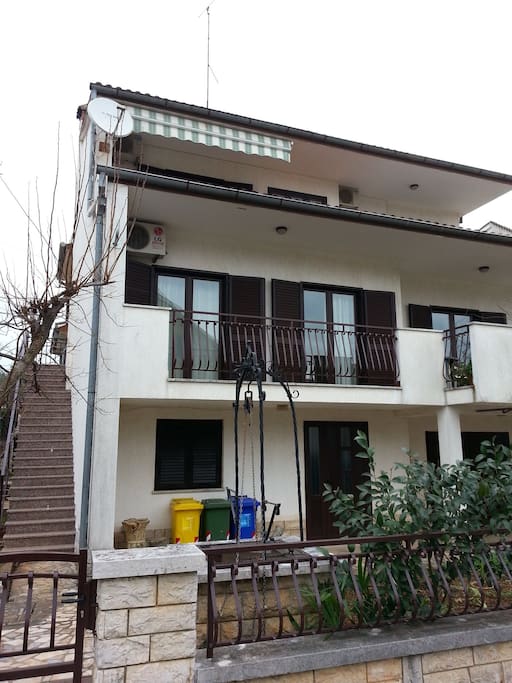 La casa con l'appartamento
