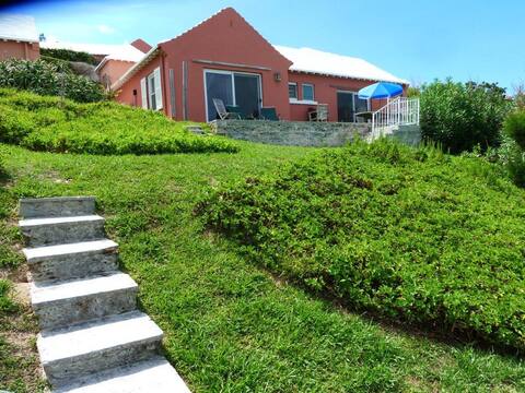 Sand Dollar Cottage 2 Bdrm on private Marley Beach