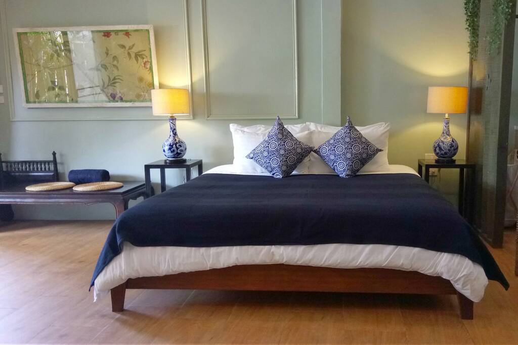 Charming and romantic apartment that makes you look forward to coming back to everyday.