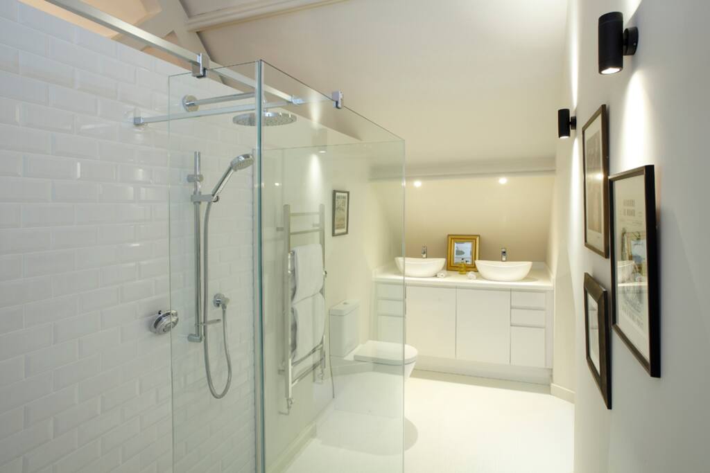 En suite