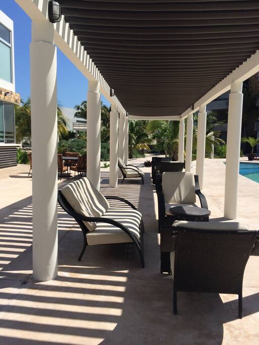 reading lounges and exterior grille
