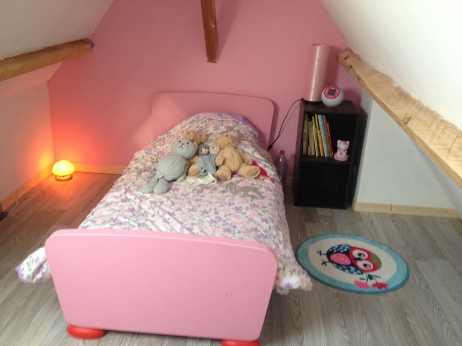 une des deux chambre enfant