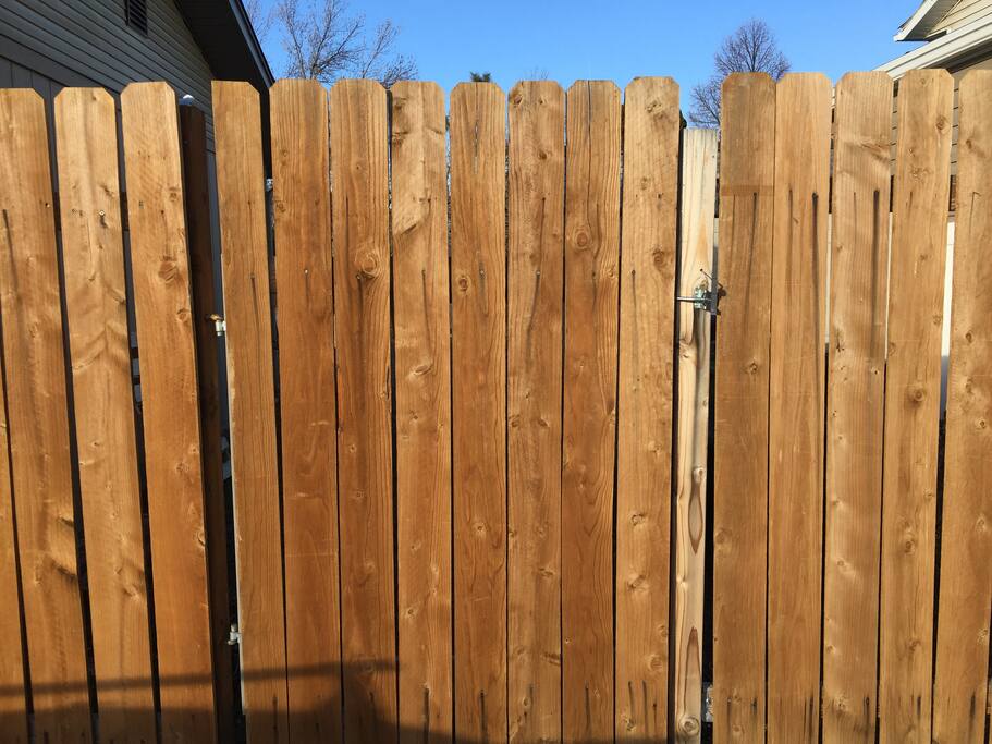 Easy latch private entrance for guests