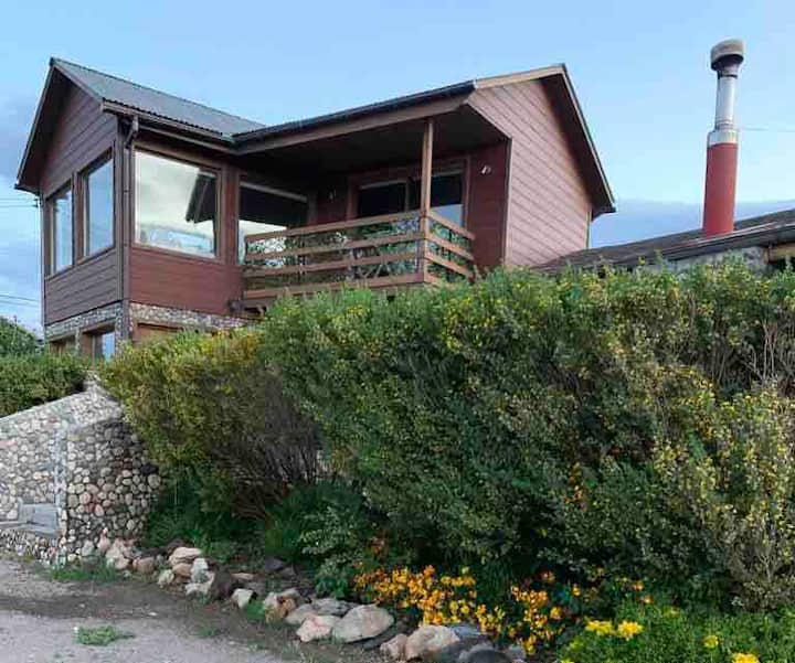 Friends of the Wind Guest suites for Rent in Chile Chico, Aysén