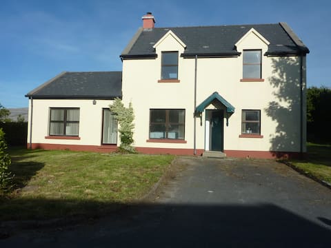 Ballyvaughan  Holiday Cottage