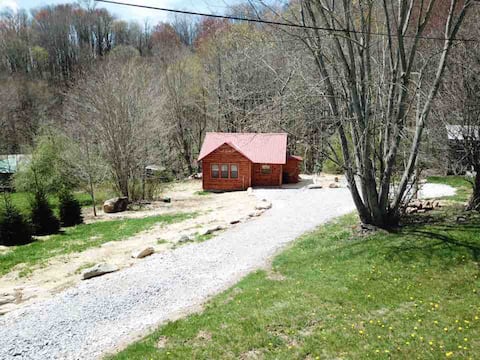 Creekside Blessings 
Cabin